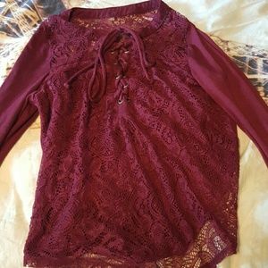 Burgundy long sleve shirt